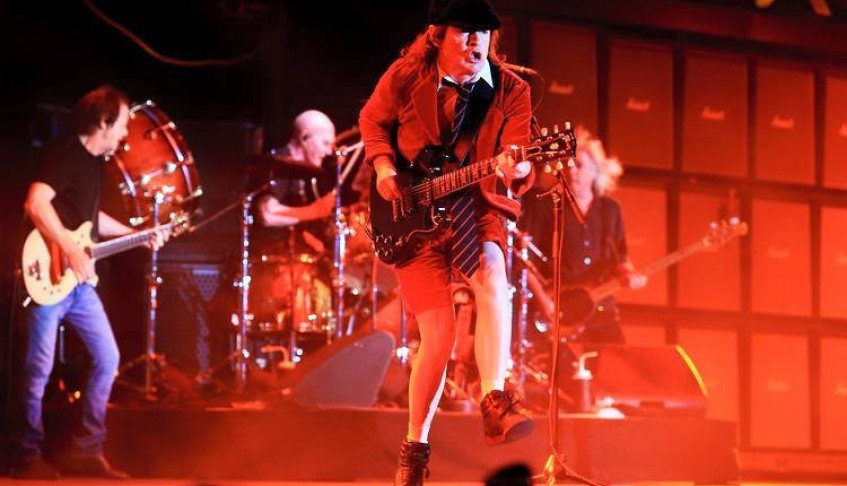 Chris Slade – The Official Chris Slade Website